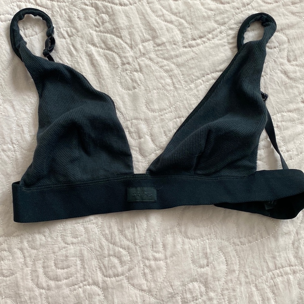 COPY - Skims Cotton Plunge Bralette